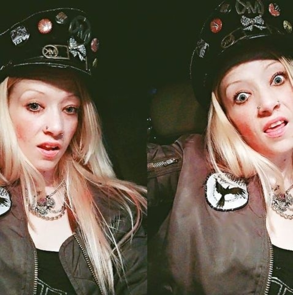 Meet your Posher, Mimi